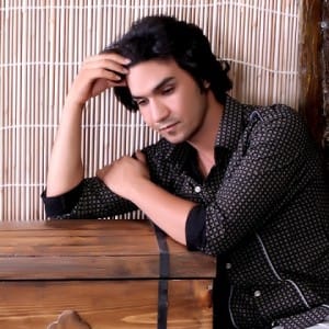 دانلود آهنگ علیرضا روزگار به نام پدر (کیفیت عالی) MP3